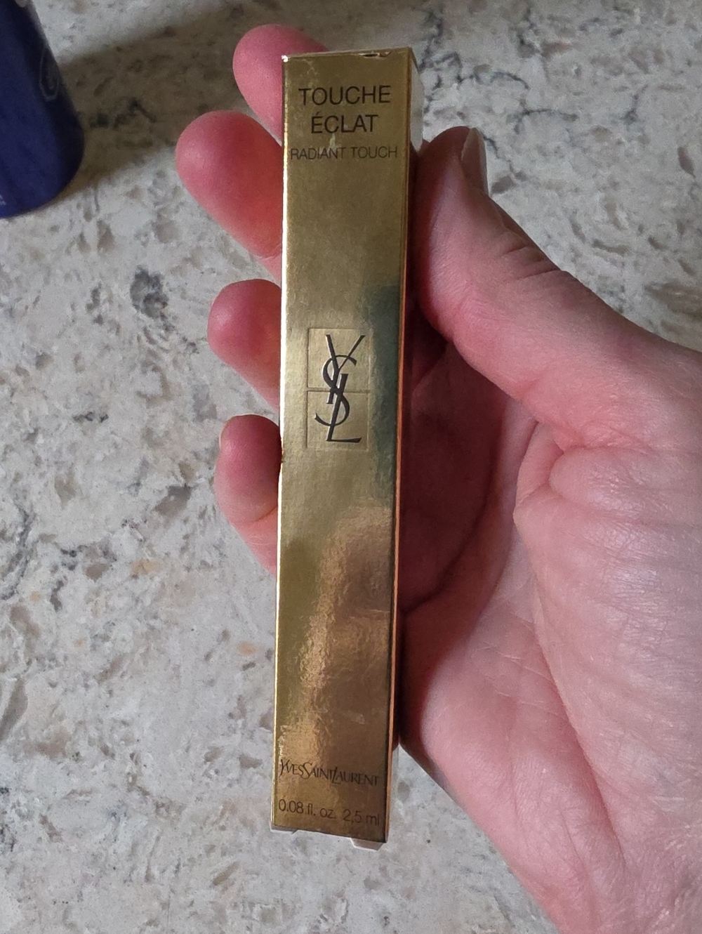 YSL Touche Eclat Radiant Touch In Shade 0